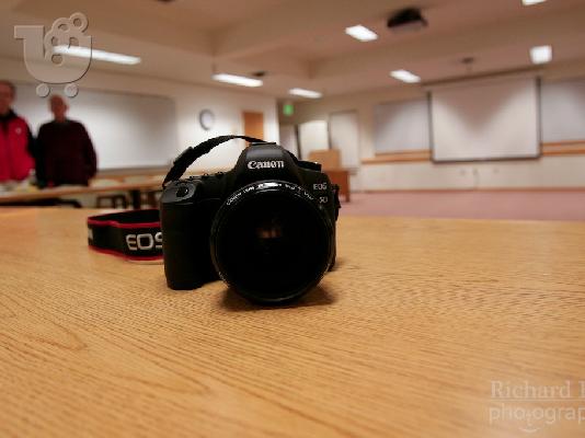 PoulaTo: Canon EOS 5D Mark II + EF 24-105 χιλιοστά φακό ΕΙΝΑΙ